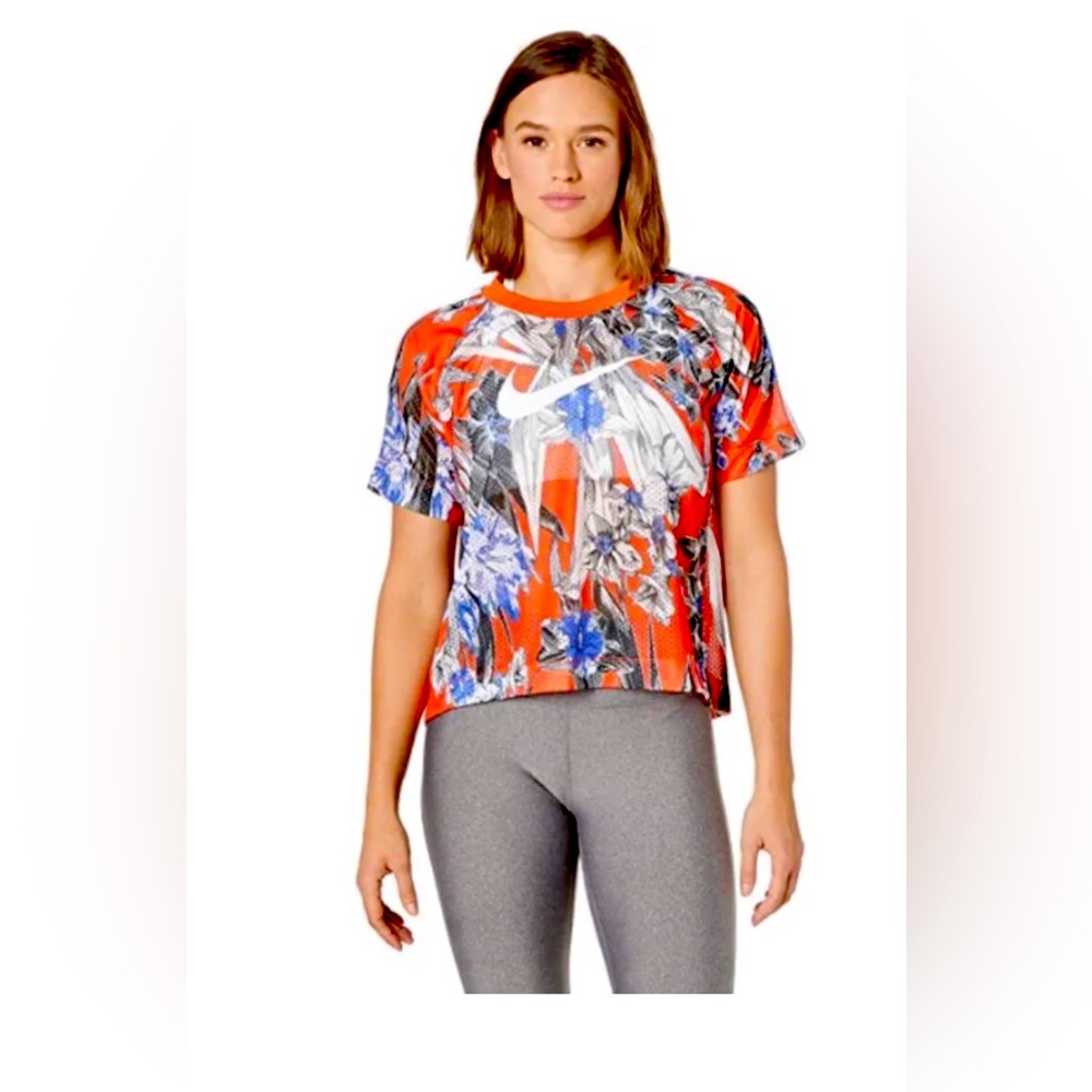 Nike Sportswear Hyper Femme Perforated Floral Print Short Sleeve Top Size M